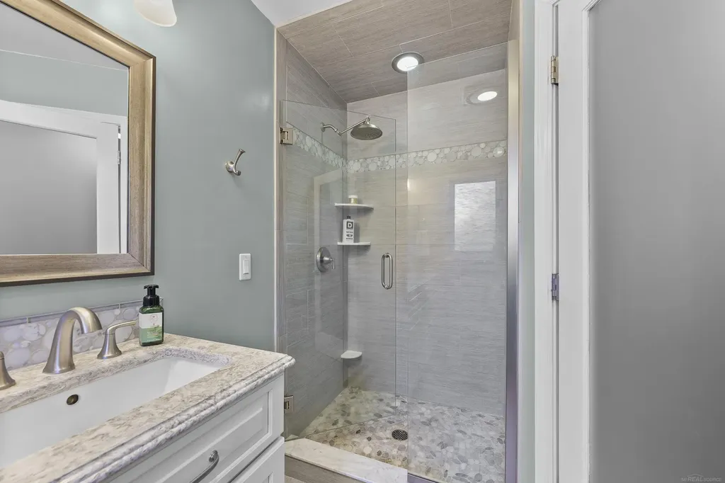 10690 Oxbow Heights Drive White Lake Charter Township MI 48386
