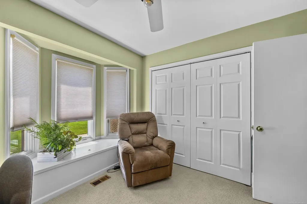 10690 Oxbow Heights Drive White Lake Charter Township MI 48386