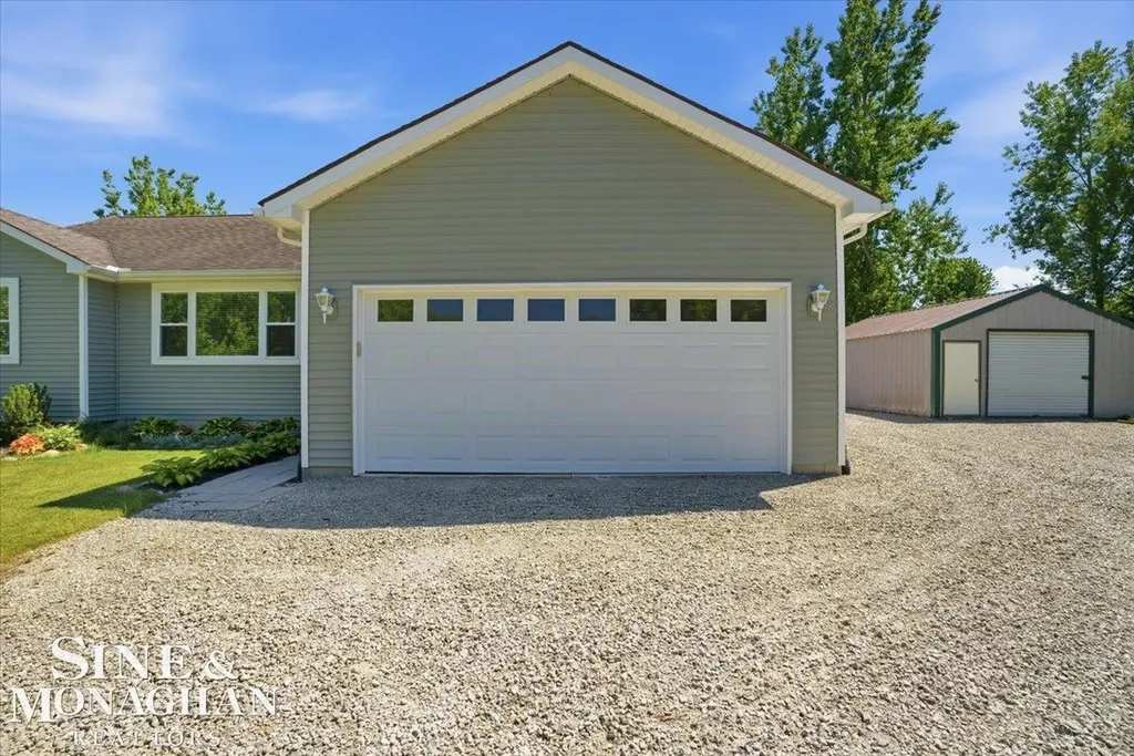 9201 Lambs Road Wales Township MI 48027
