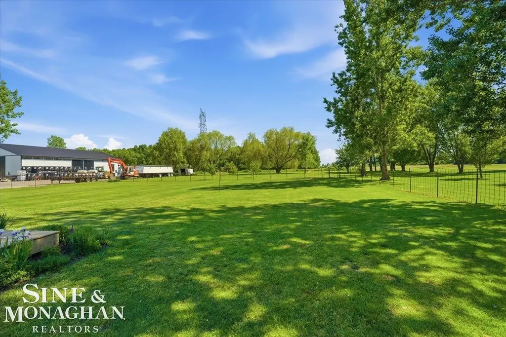 9201 Lambs Road Wales Township MI 48027