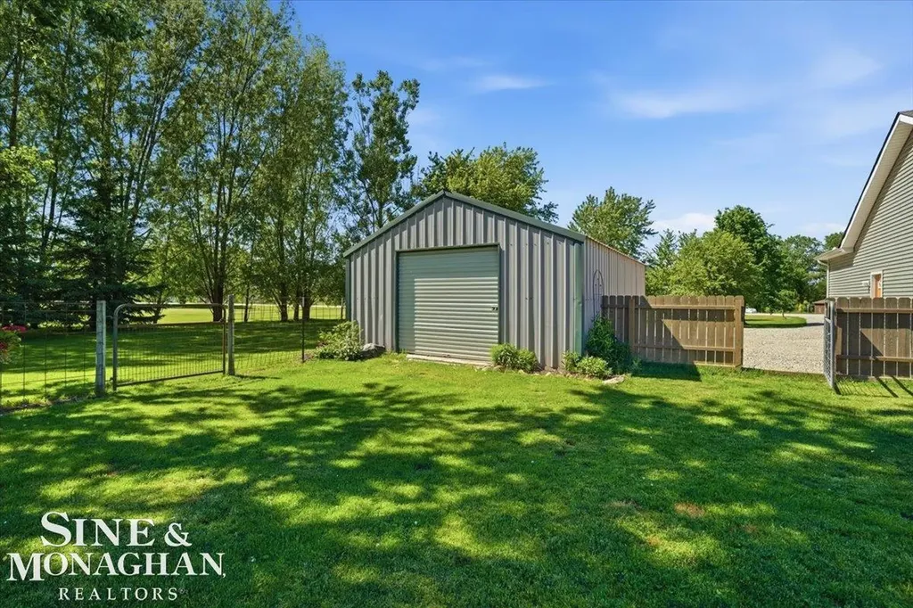 9201 Lambs Road Wales Township MI 48027