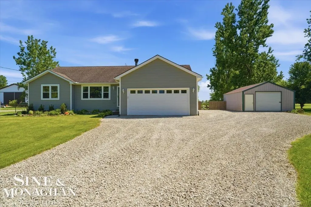 9201 Lambs Road Wales Township MI 48027