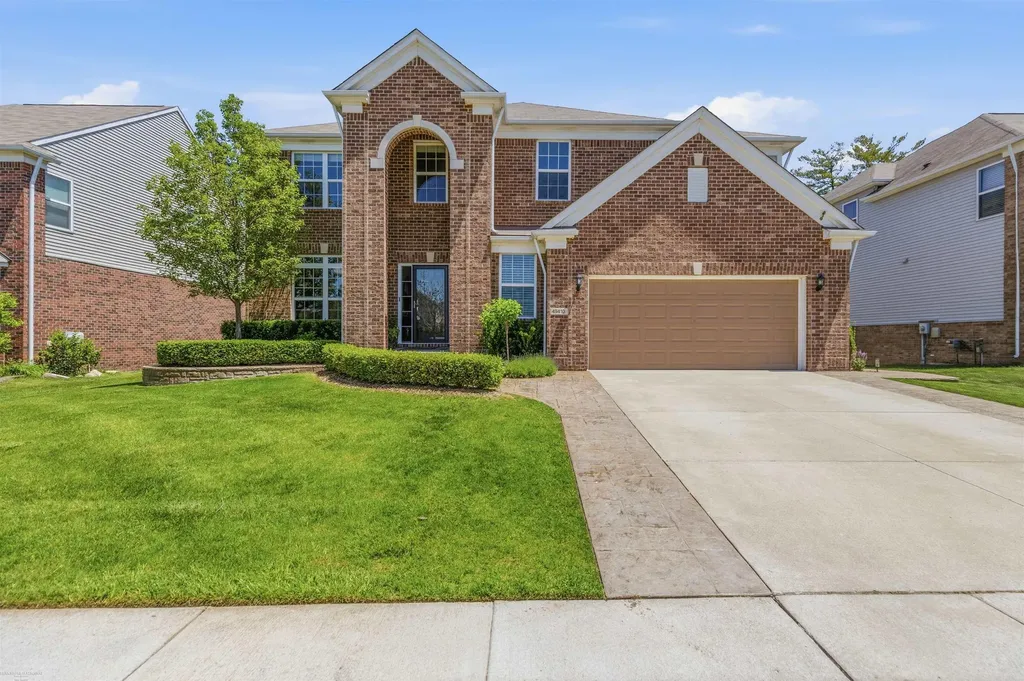 49410 Camarosa Lane Macomb Township MI 48044