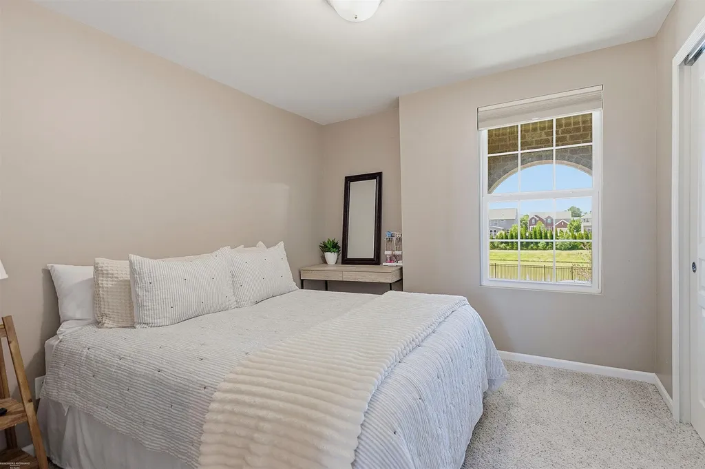 49410 Camarosa Lane Macomb Township MI 48044