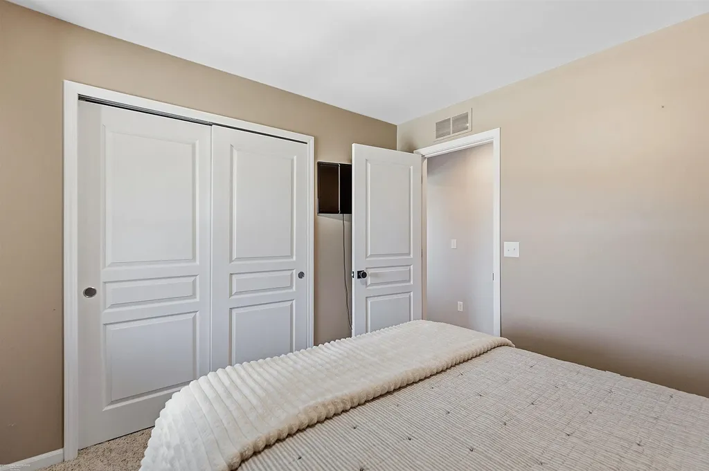49410 Camarosa Lane Macomb Township MI 48044