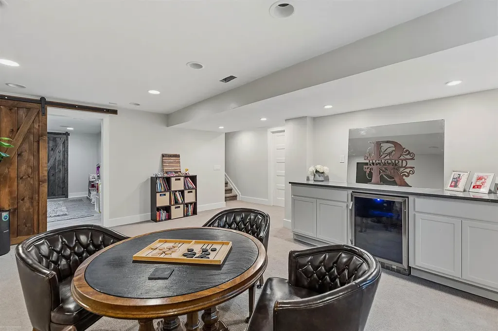 49410 Camarosa Lane Macomb Township MI 48044