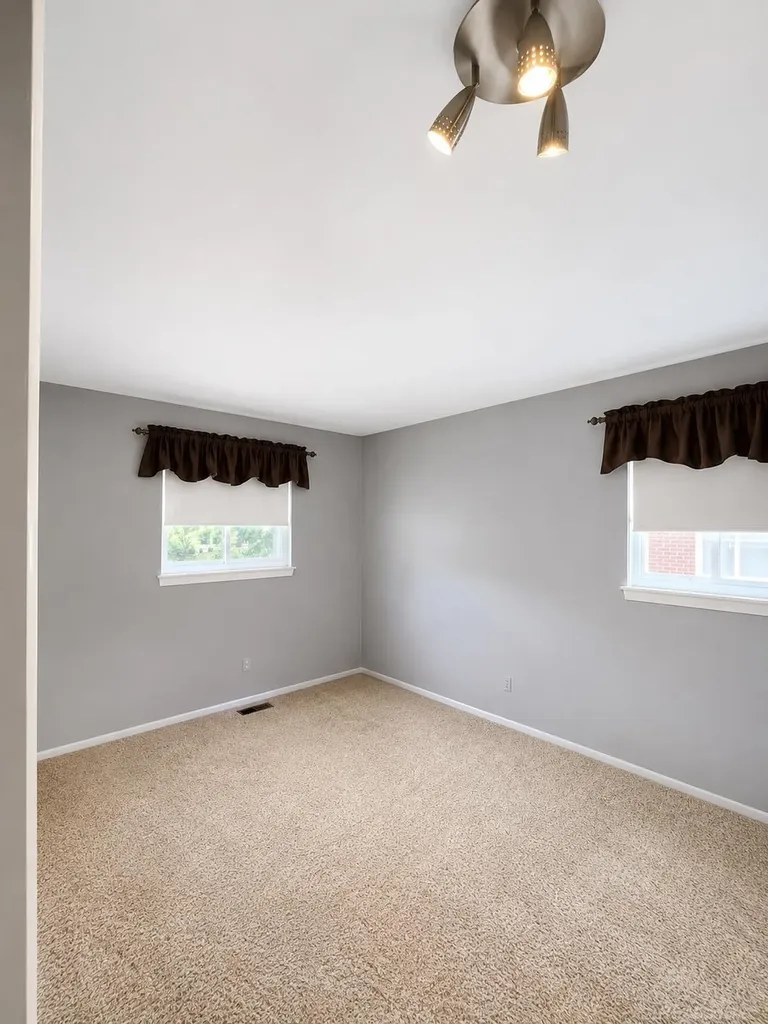 27344 Michele Street Dearborn Heights City MI 48127