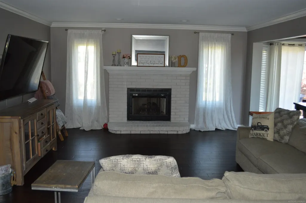 47172 Morning Dove Drive Macomb Township MI 48044