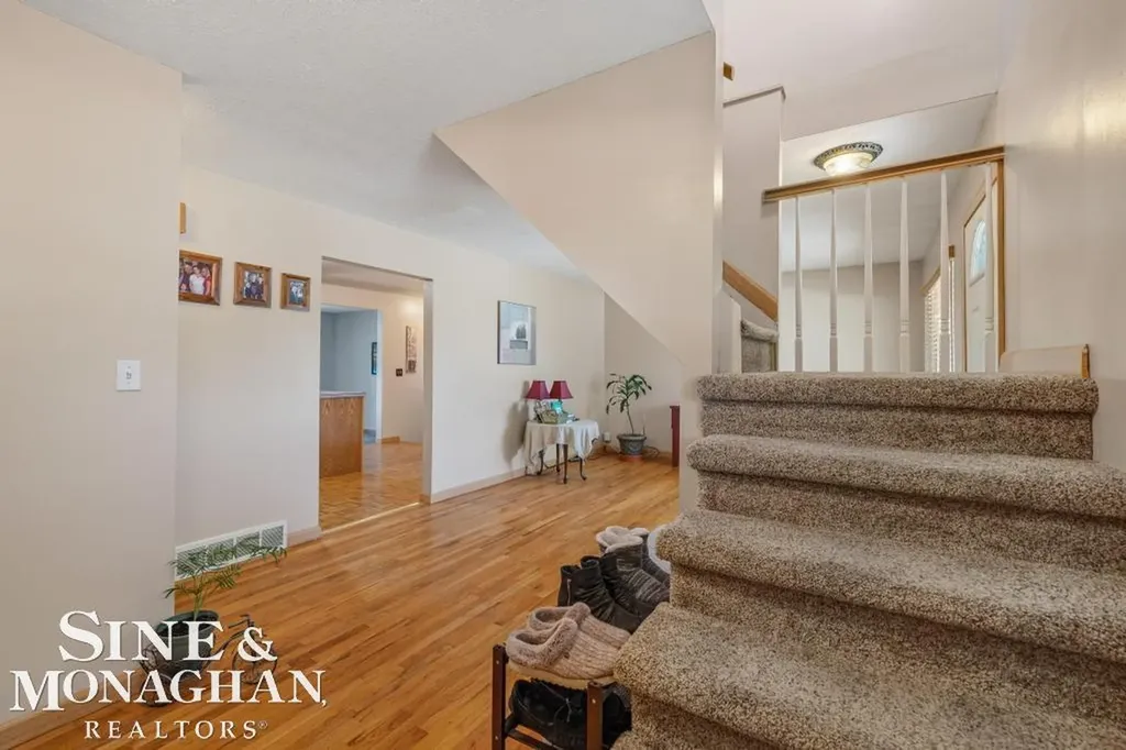 22929 Clairwood Street St. Clair Shores City MI 48080
