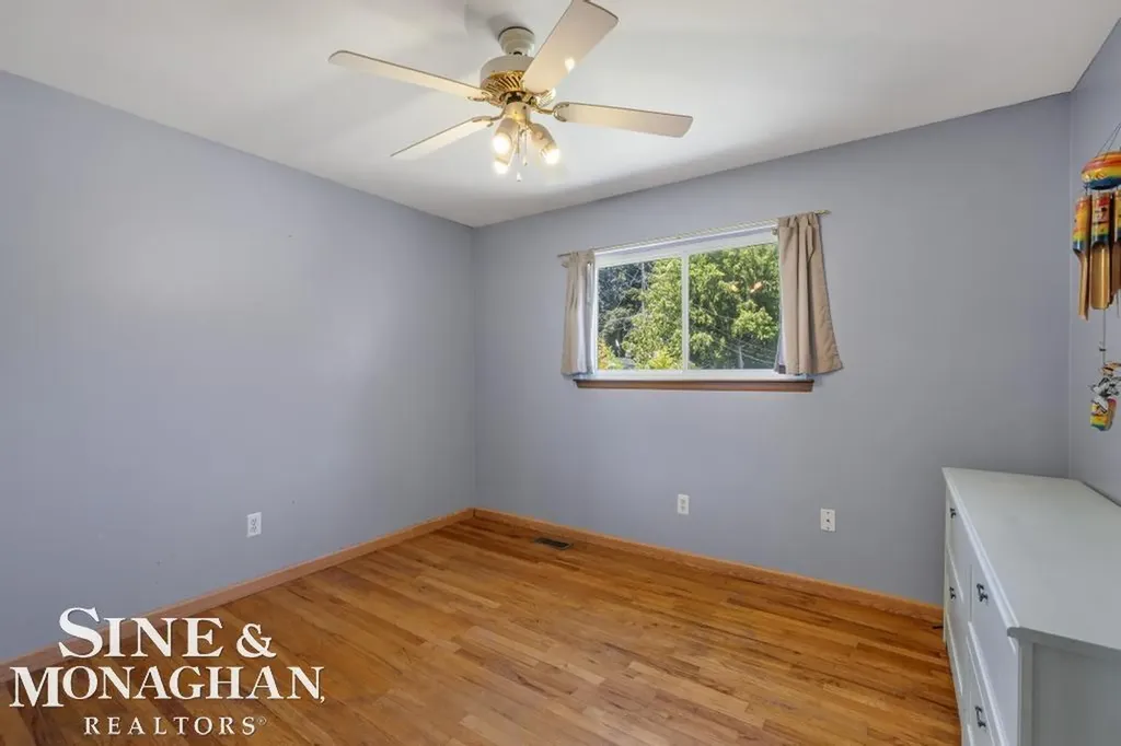 22929 Clairwood Street St. Clair Shores City MI 48080