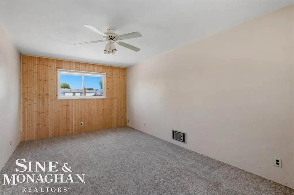 22929 Clairwood Street St. Clair Shores City MI 48080