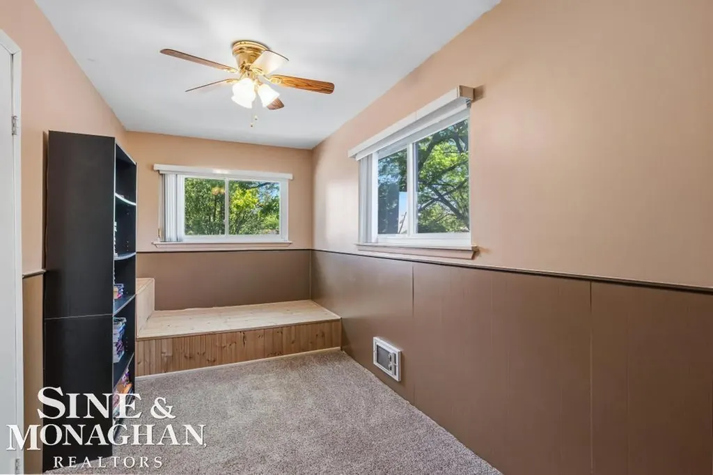 22929 Clairwood Street St. Clair Shores City MI 48080