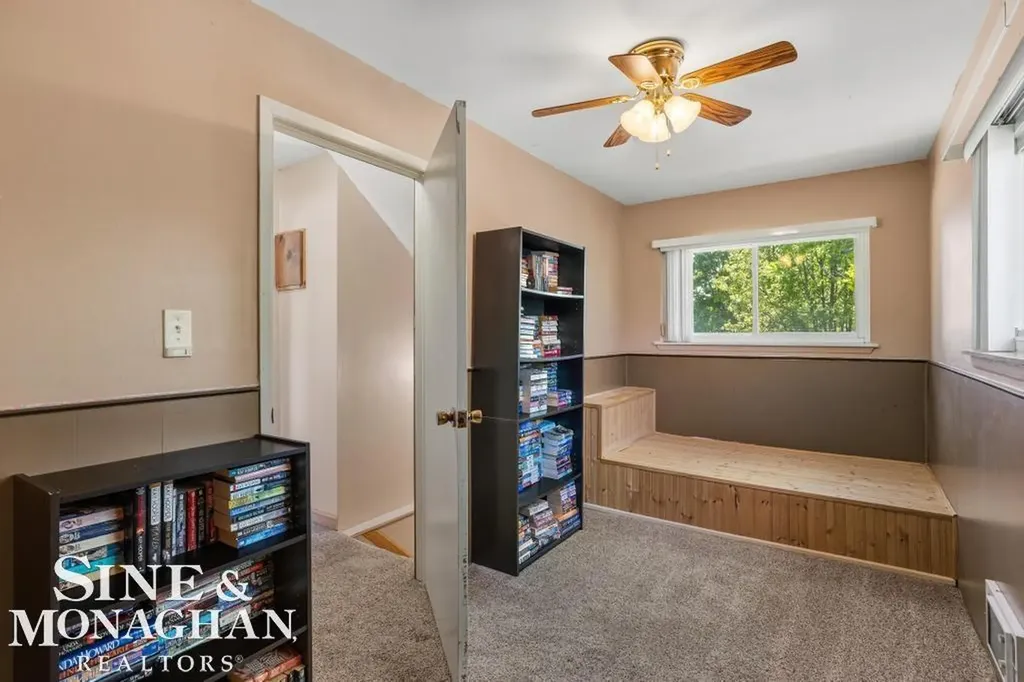 22929 Clairwood Street St. Clair Shores City MI 48080