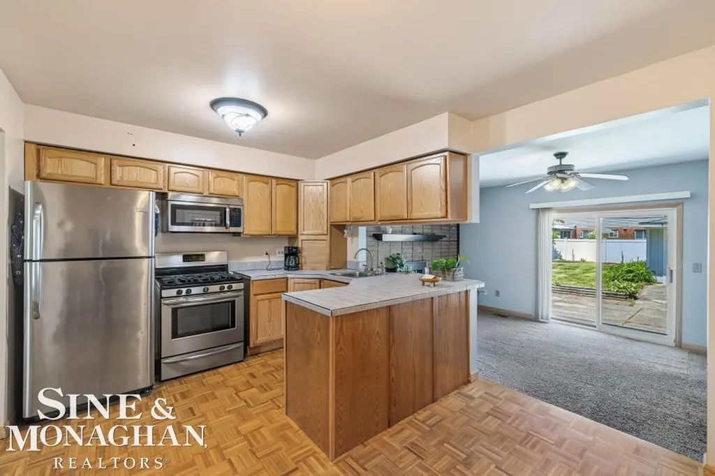 22929 Clairwood Street St. Clair Shores City MI 48080