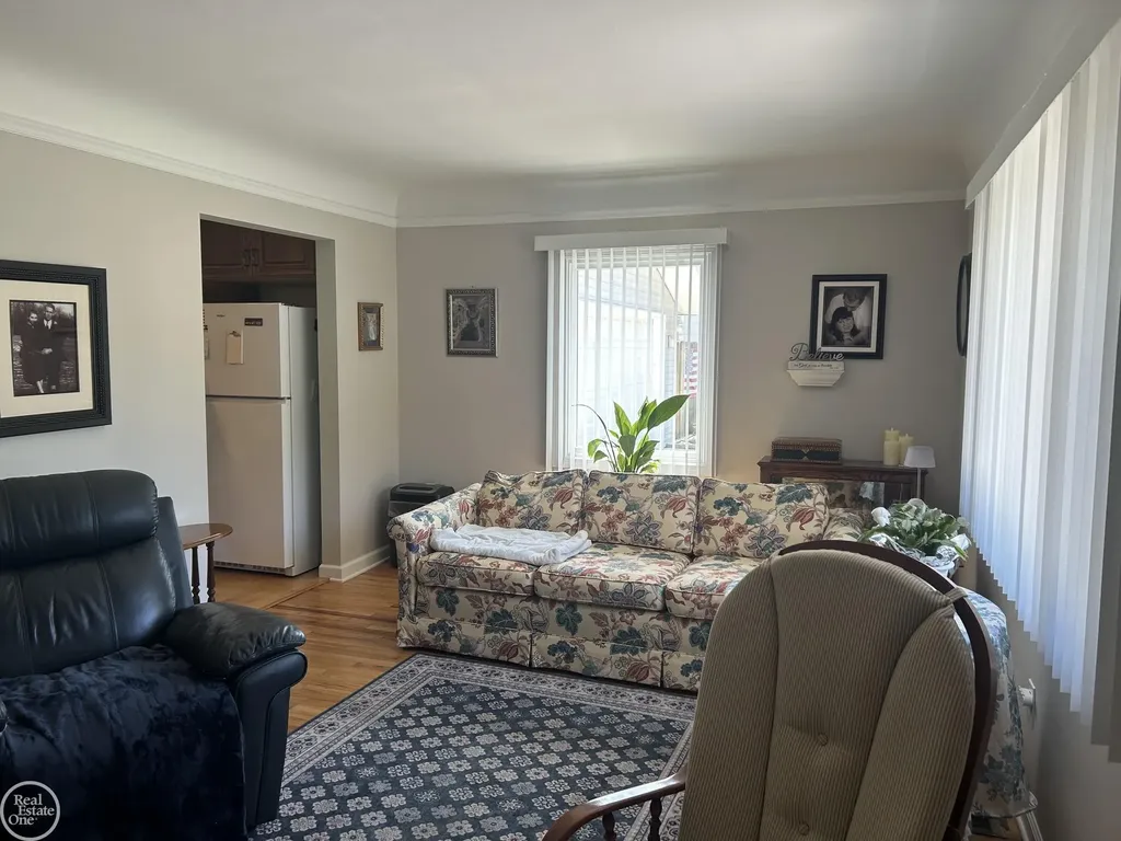 5700 Parkdale Street Shelby Charter Township MI 48317