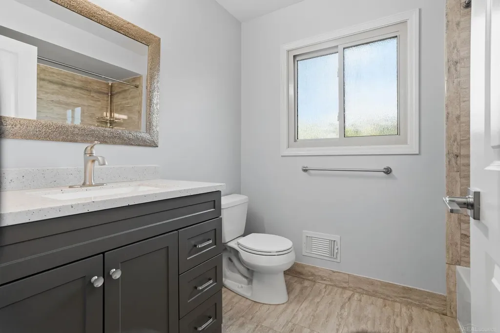 46346 Hollowoode Lane Macomb Township MI 48044