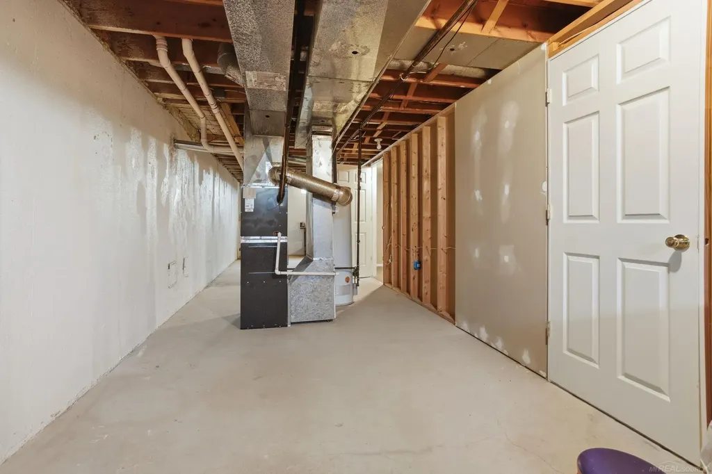46346 Hollowoode Lane Macomb Township MI 48044