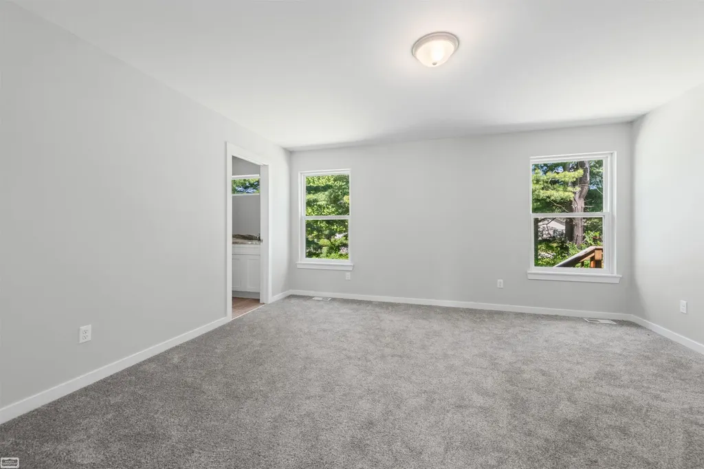 3702 N Athanasia Way Fort Gratiot Charter Township MI 48059