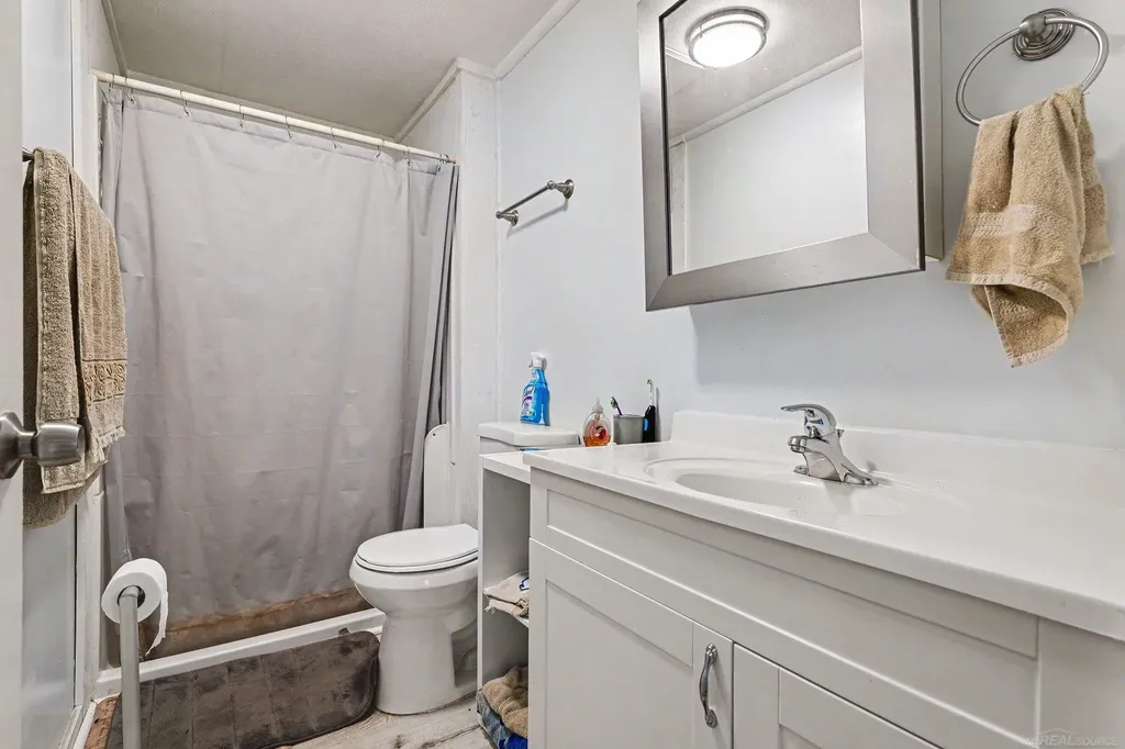 3254 N Euclid Road Bangor Charter Township MI 48706