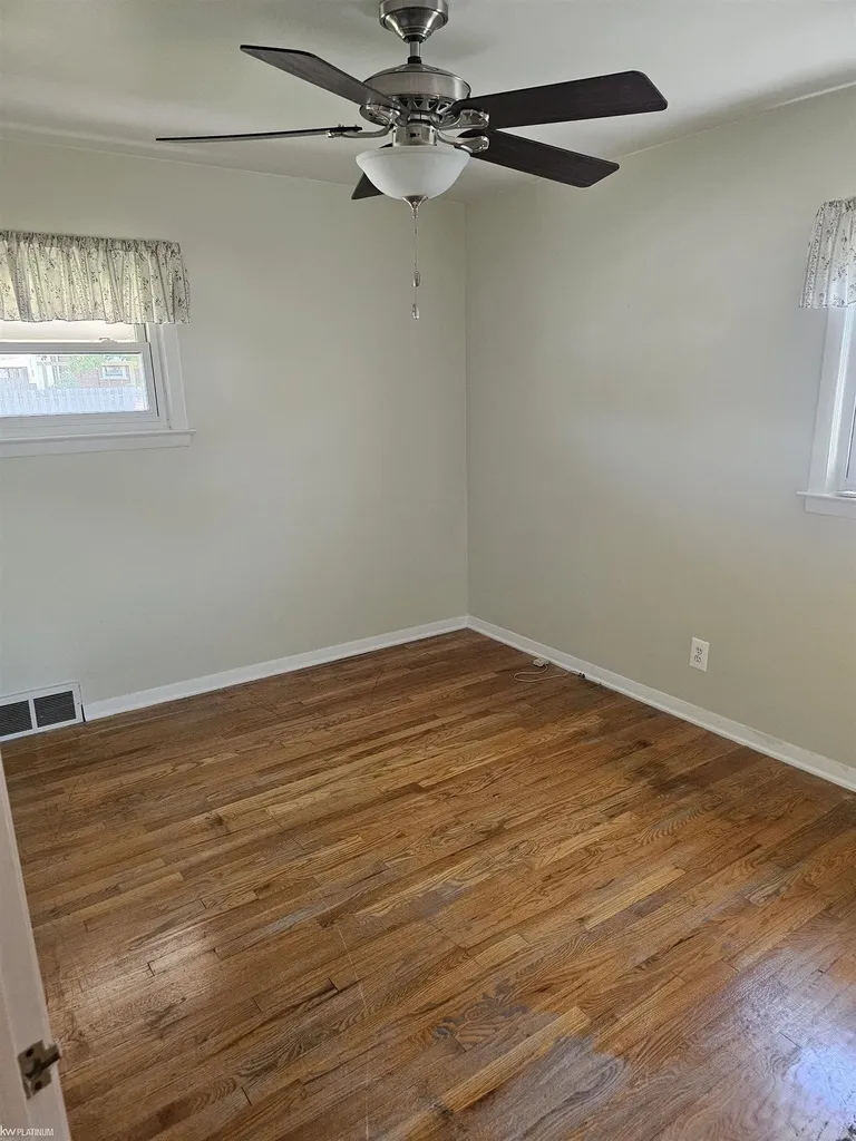 31256 Share Street St. Clair Shores City MI 48082