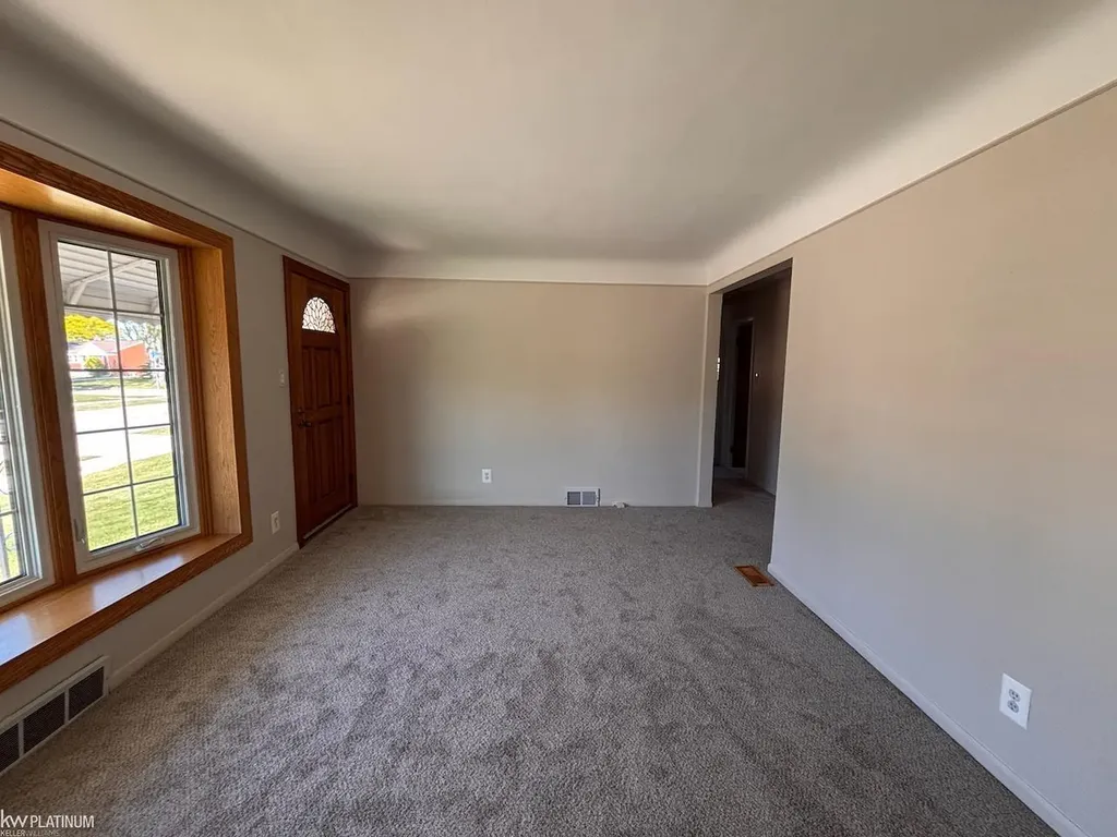 31256 Share Street St. Clair Shores City MI 48082