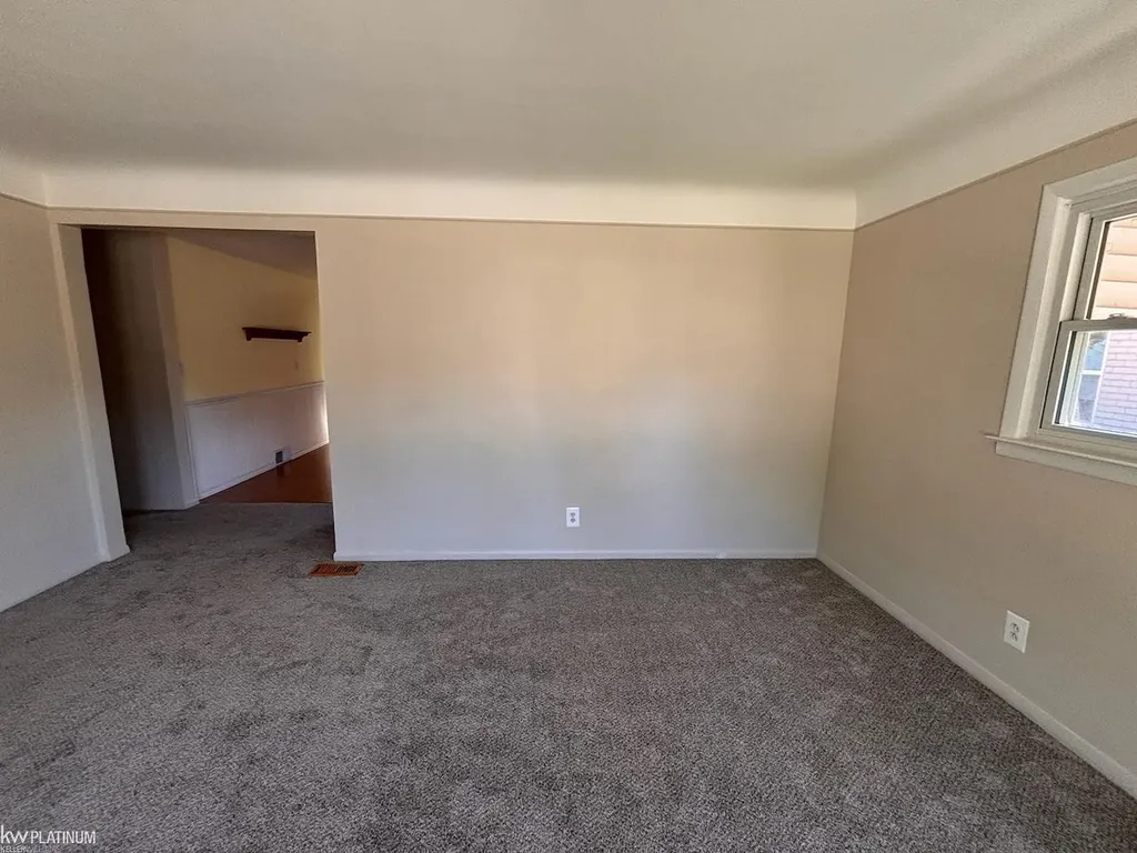 31256 Share Street St. Clair Shores City MI 48082