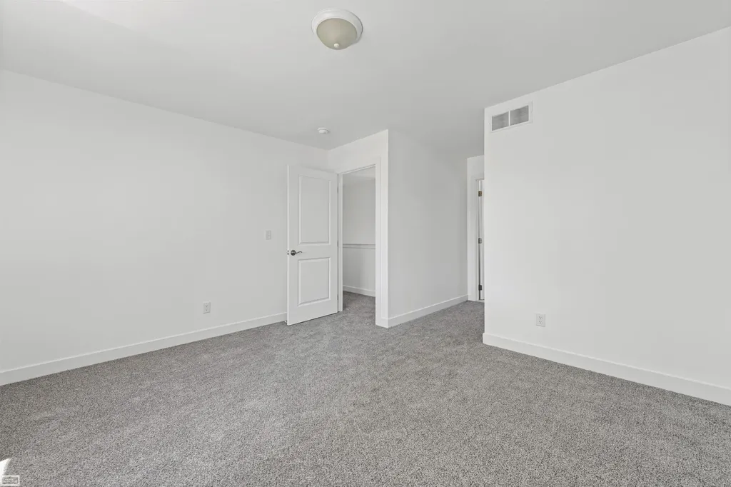 3693 S Athanasia Way Fort Gratiot Charter Township MI 48059