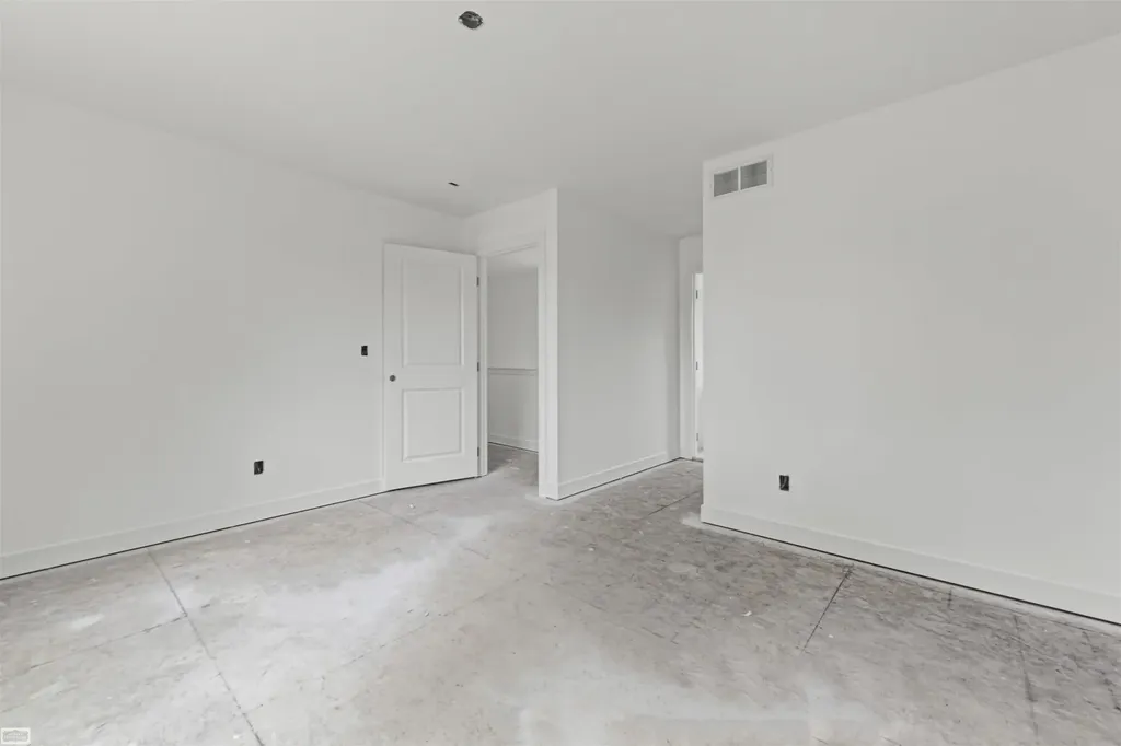 3693 S Athanasia Way Fort Gratiot Charter Township MI 48059