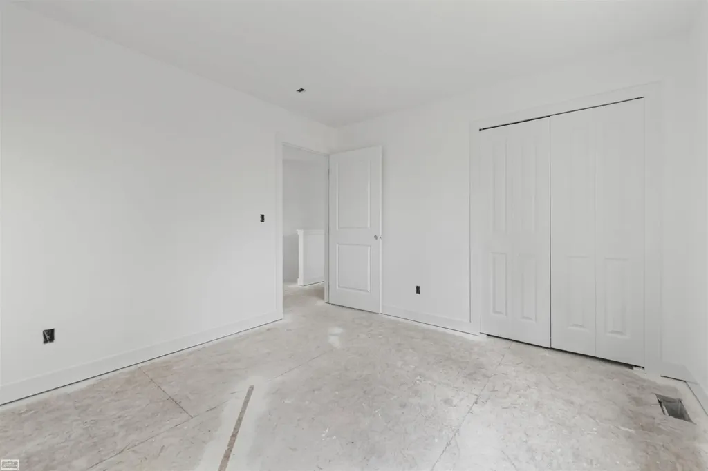 3693 S Athanasia Way Fort Gratiot Charter Township MI 48059