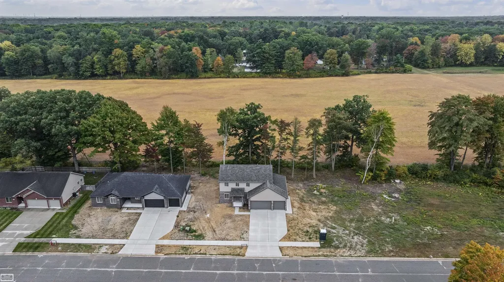 3693 S Athanasia Way Fort Gratiot Charter Township MI 48059