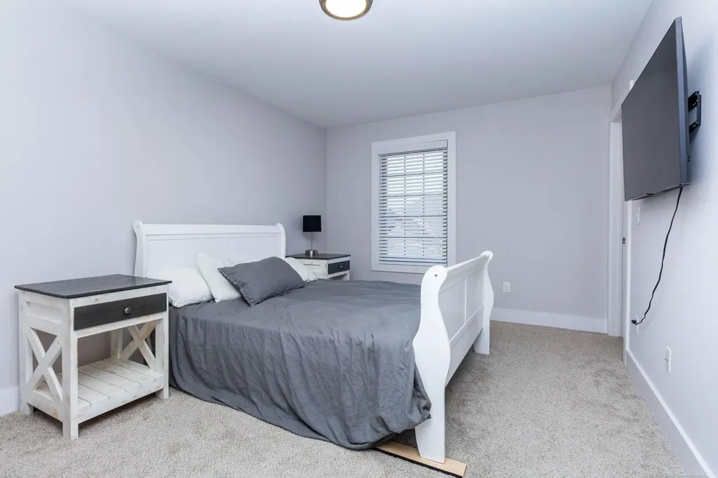 19221 Thompson Drive Macomb Township MI 48042