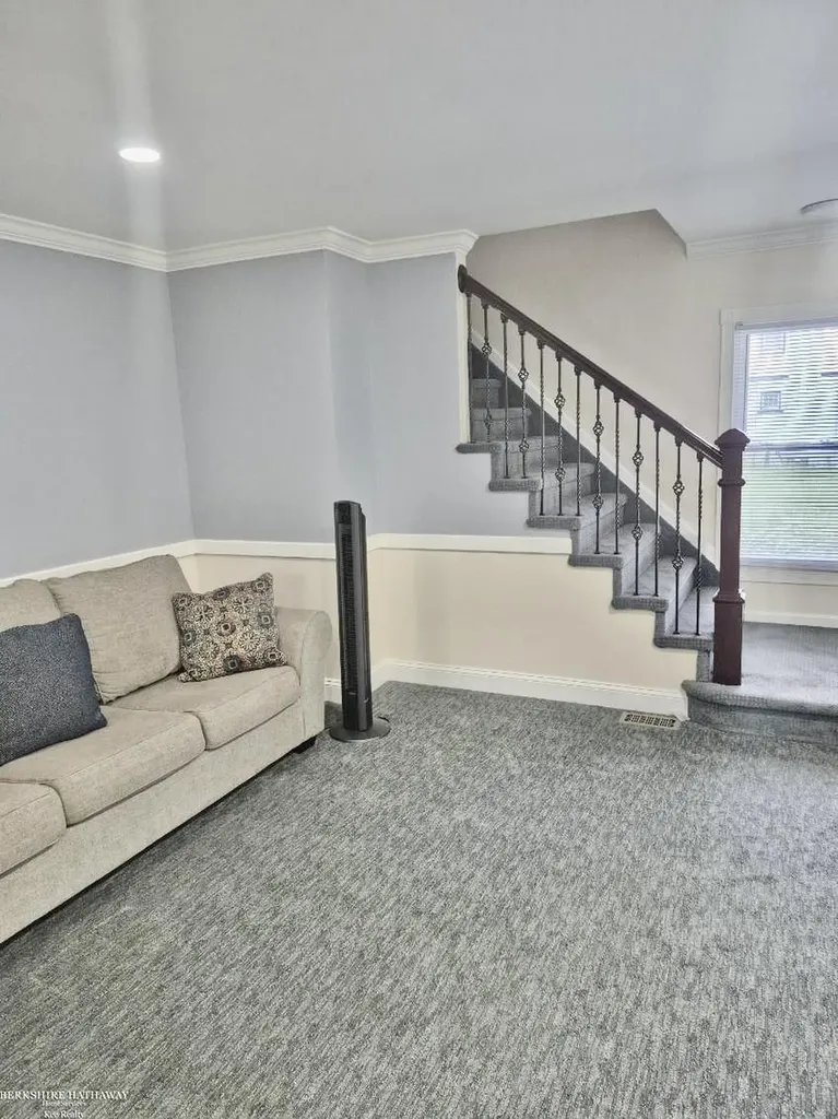 449 Chalmers Street Detroit City MI 48215