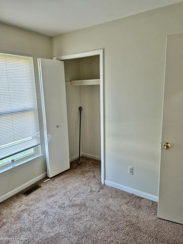 25841 Lehner Court Roseville City MI 48066