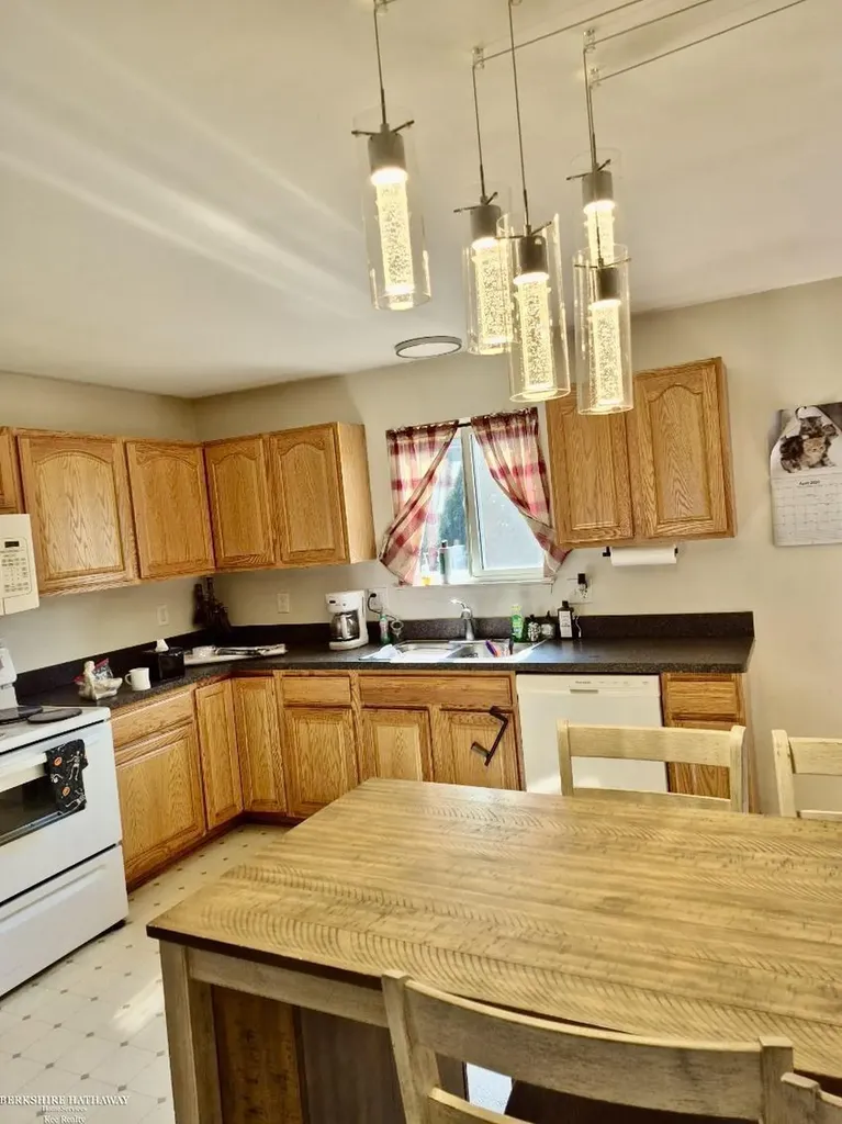 25841 Lehner Court Roseville City MI 48066
