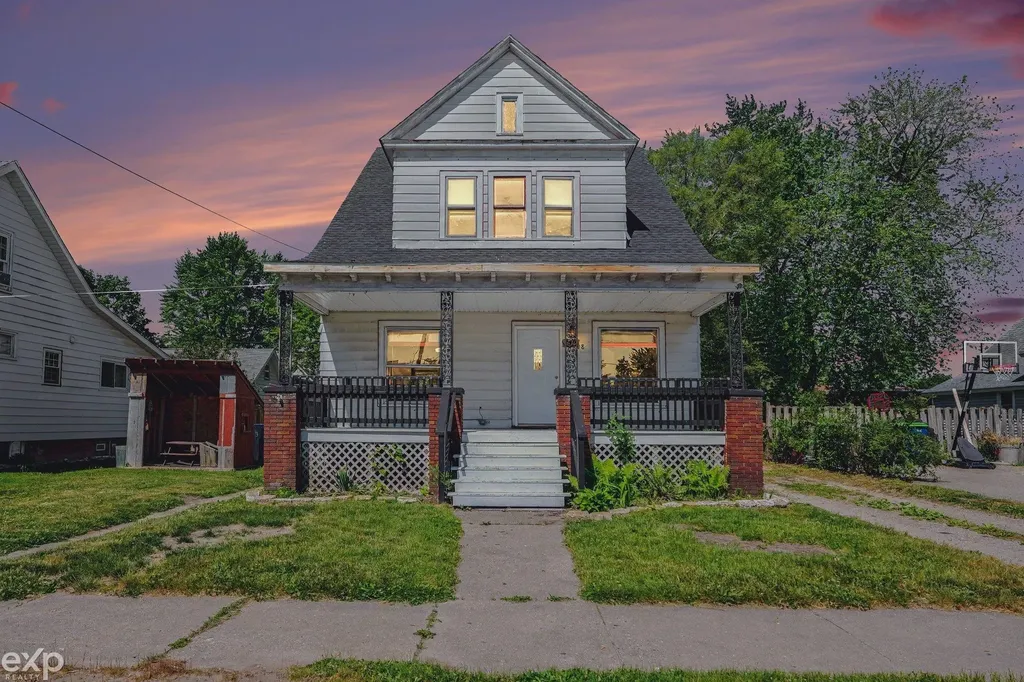 1708 S Chilson Street Bay City City MI 48706