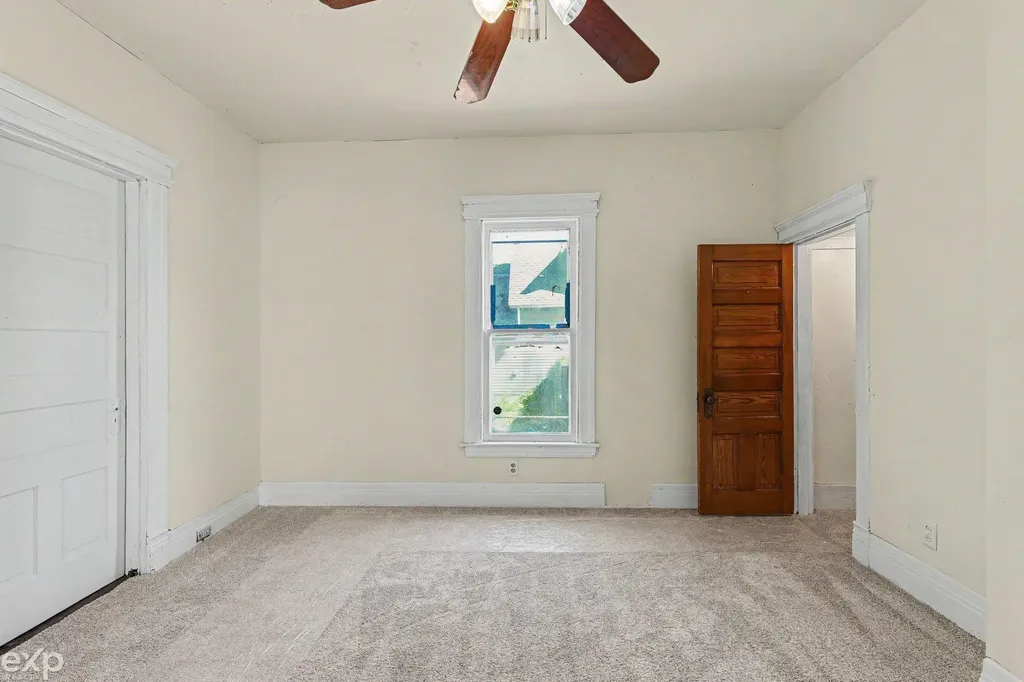 1708 S Chilson Street Bay City City MI 48706