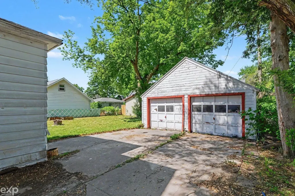 1708 S Chilson Street Bay City City MI 48706
