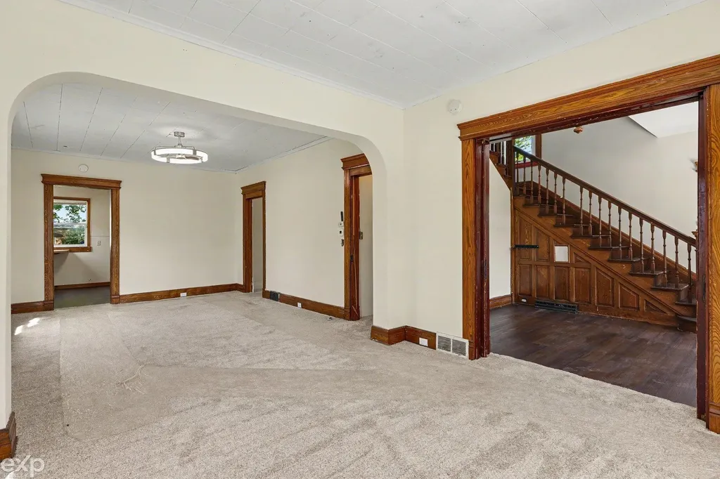 1708 S Chilson Street Bay City City MI 48706