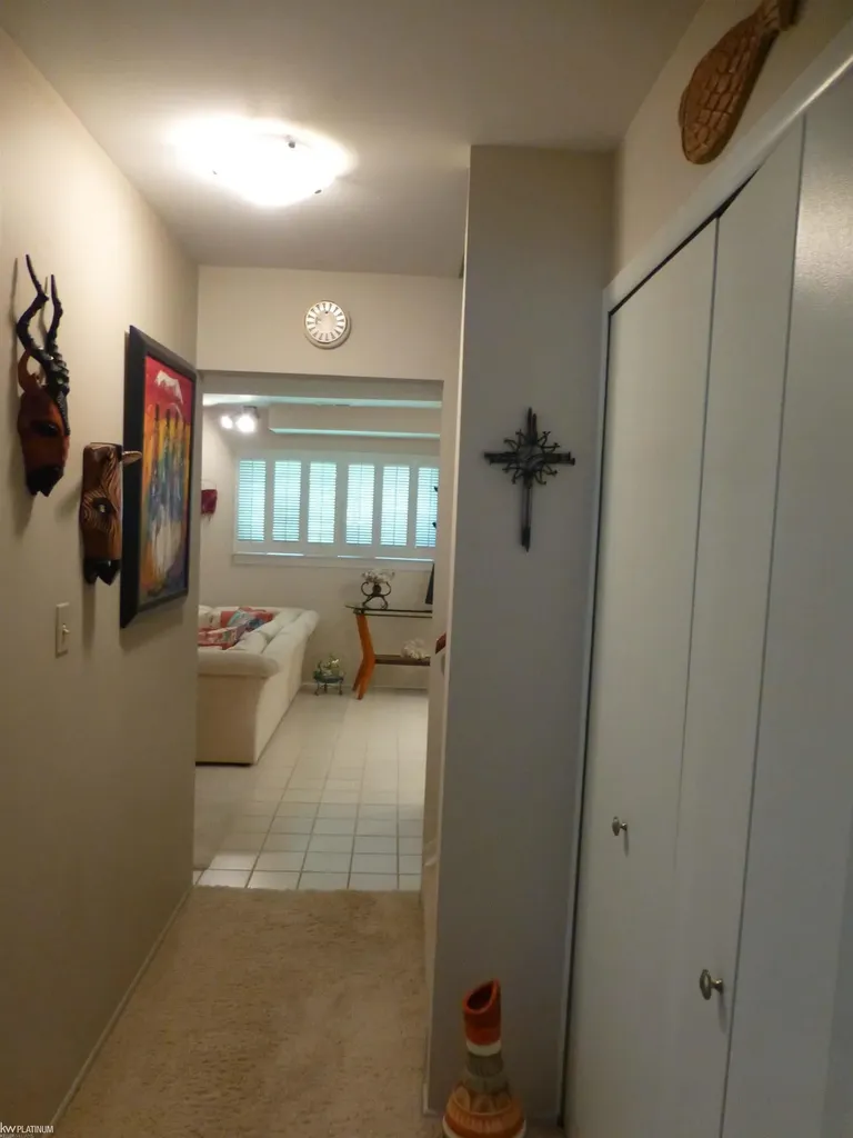 16117 Alpine Drive Livonia City MI 48154