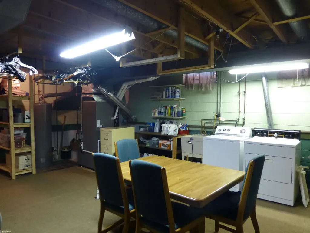 16117 Alpine Drive Livonia City MI 48154
