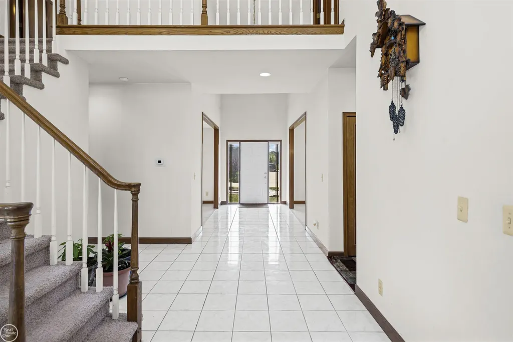 48430 Montelepre Drive Shelby Charter Township MI 48315