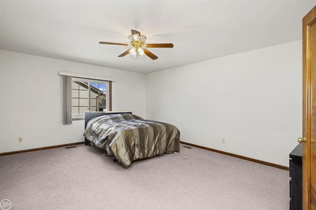 48430 Montelepre Drive Shelby Charter Township MI 48315