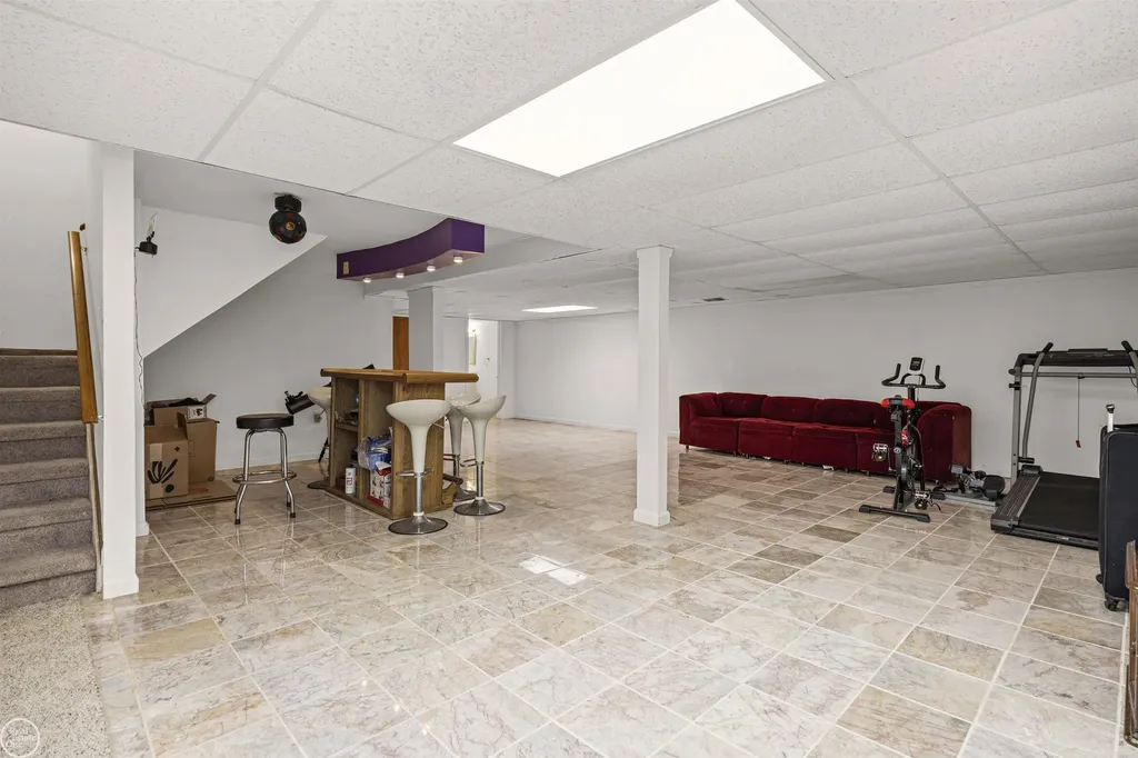 48430 Montelepre Drive Shelby Charter Township MI 48315