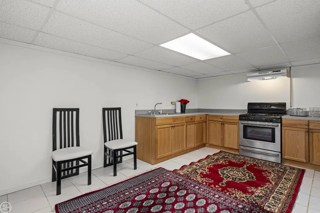 48430 Montelepre Drive Shelby Charter Township MI 48315