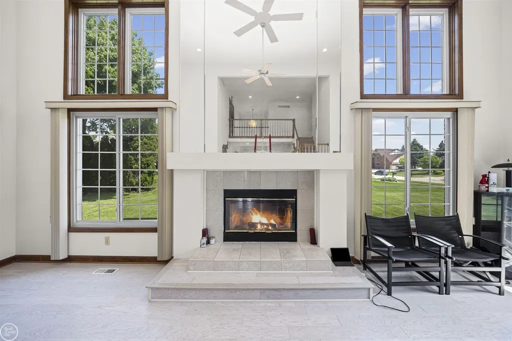 48430 Montelepre Drive Shelby Charter Township MI 48315