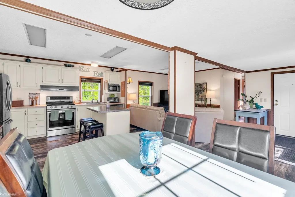 6333 Griswold Road Kimball Township MI 48074