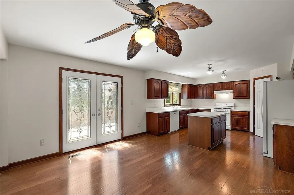 17836 Nick Drive Macomb Township MI 48044