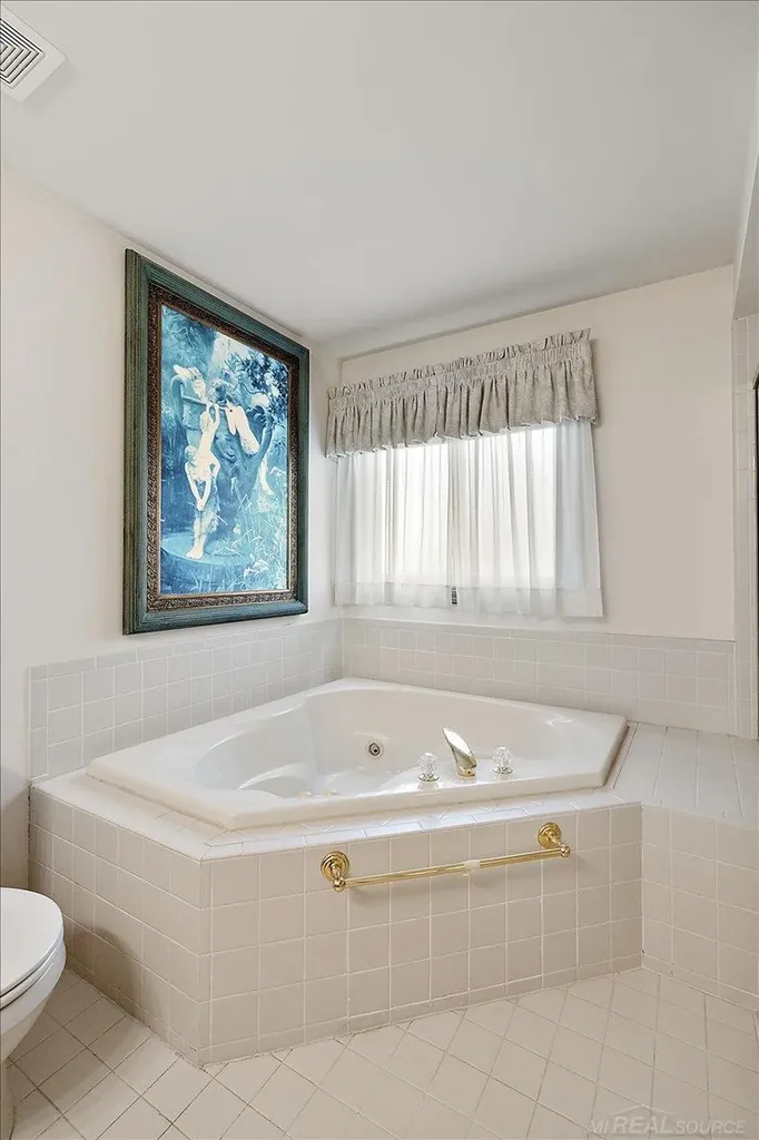 17836 Nick Drive Macomb Township MI 48044