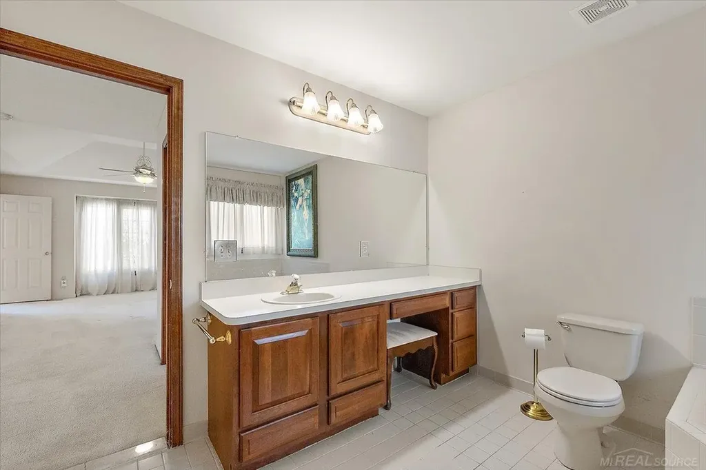 17836 Nick Drive Macomb Township MI 48044