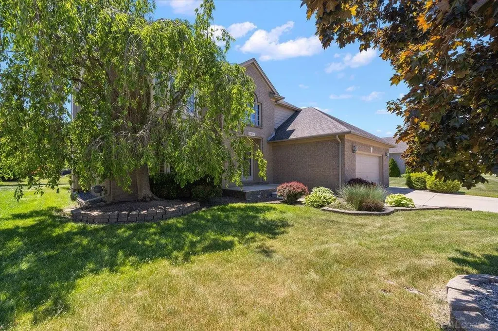 17836 Nick Drive Macomb Township MI 48044
